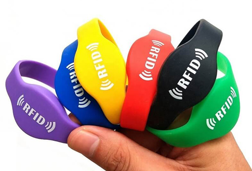 Why are RFID silicone wristbands so popular in recent years?